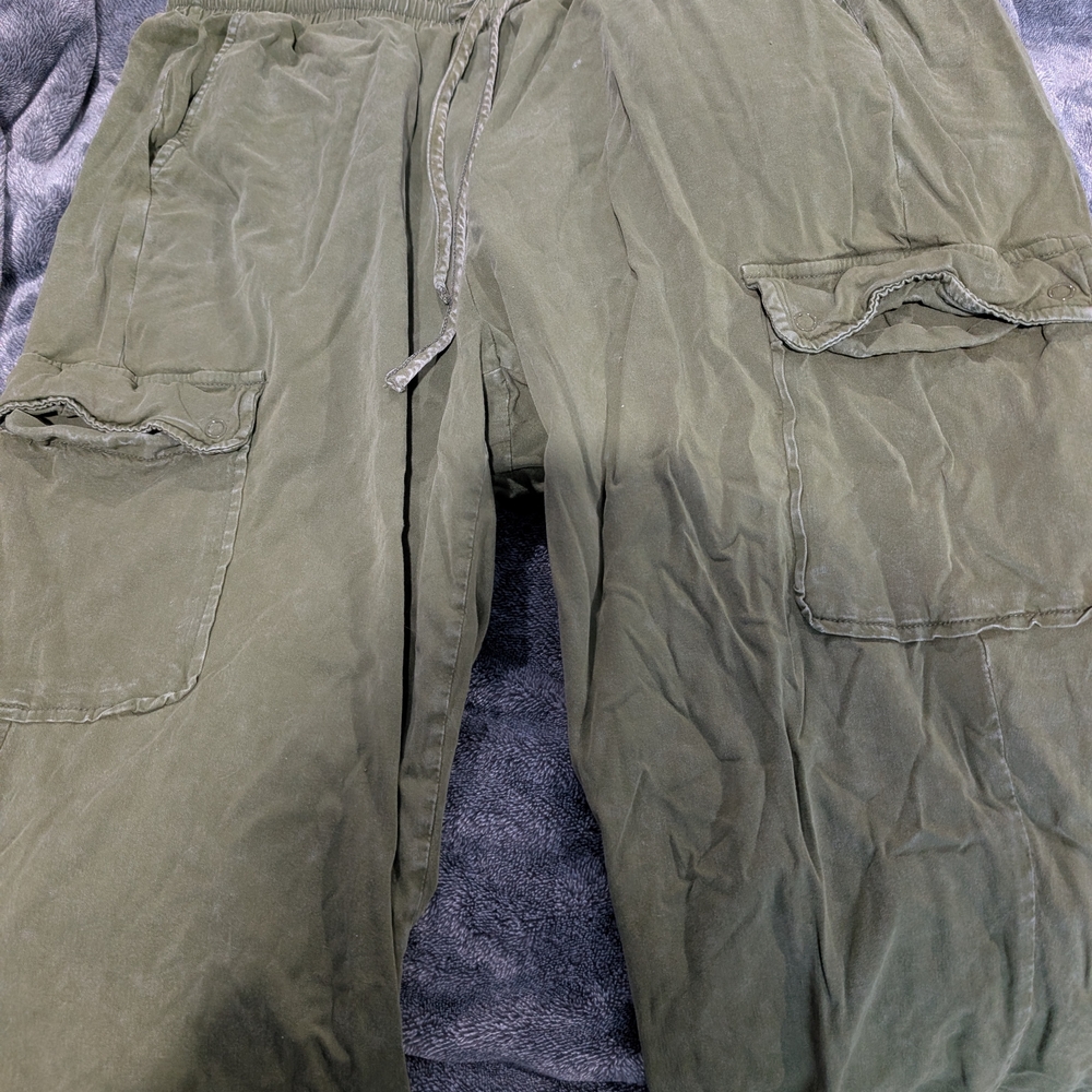 Torrid Women's Olive Cargo Pants